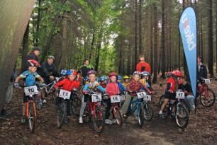 1. závod v Červeném Kostelci