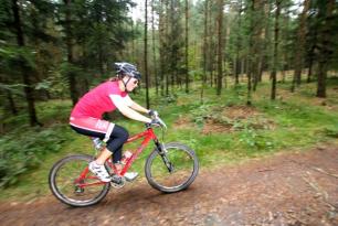 1. závod v Červeném Kostelci