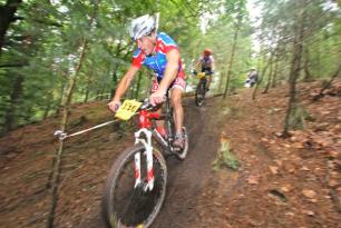 1. závod v Červeném Kostelci