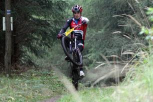 2013_09_18_POLICE NAD METUJÍ